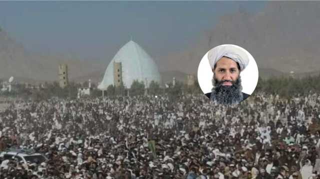 ظهور علني نادر.. زعيم طالبان يؤم صلاة العيد في قندهار