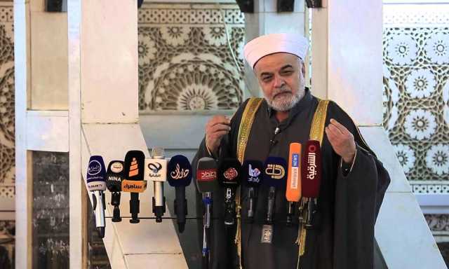 خطيب جامع أبو حنيفة ببغداد يثني على دور الأمن لاعتقال طائفيين أمام المرقد