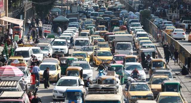 عوادم المركبات تلوث هواء بغداد.. 8 ملايين سيارة في 2024