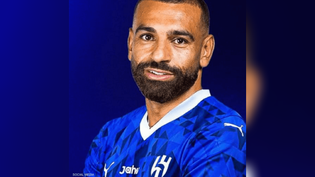 محمد صلاح بقميص الهلال السعودي.. هل سينتقل الفرعون؟