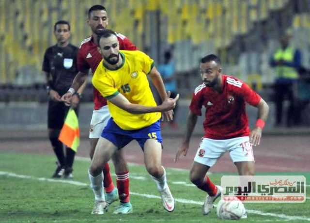 بث مباشر الآن مباراة الأهلي والإسماعيلي في الدوري المصري (0-0)