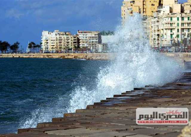 لمدة 72 ساعة.. الأرصاد تُحذر من حالة الطقس وتوجه رسالة للمصطافين: «البحر هايج»