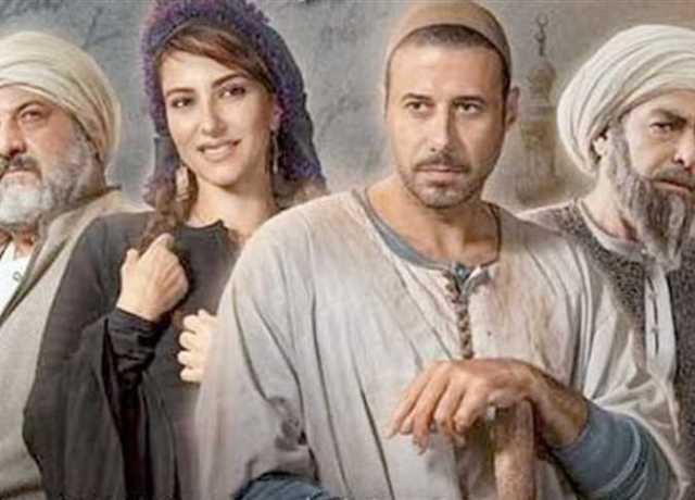 محمد عادل: مسلسل «سره الباتع» سيعيش طويلا لأنه «متعوب فيه» (فيديو)