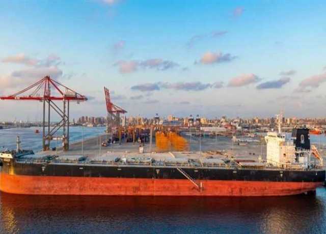 تداول 193 ألف طن بضائع بميناء الإسكندرية