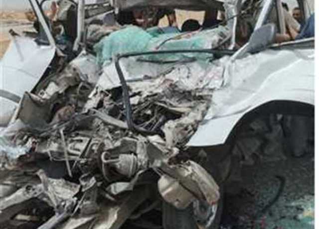 إصابة 8 أشخاص في انقلاب ميكروباص على طريق «أسوان - أبوسمبل»