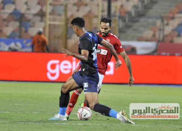 مجاهد: حزين على حال الأندية الشعبية.. وأوسوريو ليس سببا في تراجع الزمالك