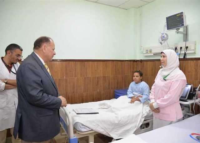 محافظ أسيوط يتفقد سير العمل بمستشفى الحميات بقرية الشامية