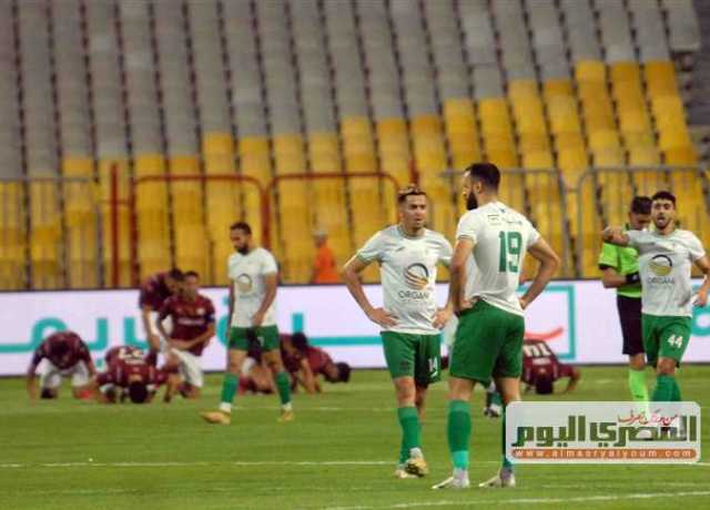 ميمي عبد الرازق يعالج لاعبي المصري نفسيًا قبل مواجهة الأهلي