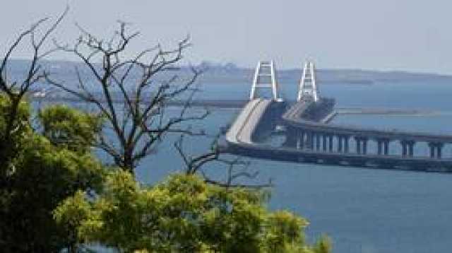 أقمار صناعية رصدت مسيرات مائية وهي متوجهة نحو جسر القرم (صور)