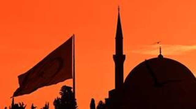 وزير الداخلية التركي ينفي ما أشيع عن تشديد السلطات قيود منح الجنسية