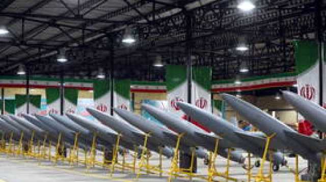 الجيش الإيراني: مسيّرة 'كرار' تدمر بنجاح أهدافا برية بإطلاقها قنابل بوزن 500 رطل