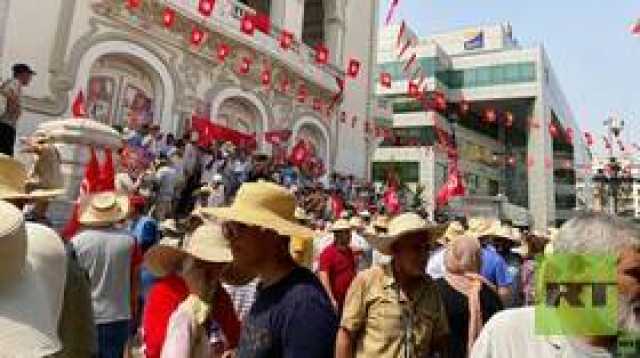 جبهة الخلاص الوطني التونسية تحتج ضد الرئيس قيس سعيد (فيديو)