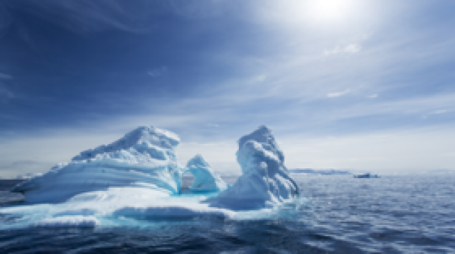 'هرم'' غامض تحت جليد أنتاركتيكا يثير جدلا كبيرا!
