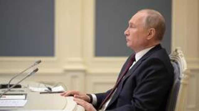 بوتين: الغرب يغسل أدمغة الناس بالسلطة الرابعة ويلقون باللوم في أخطائهم على روسيا