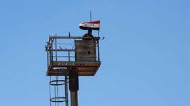 مصدر: مقتل 20 جنديا سوريا وإصابة 10 آخرين في هجوم لتنظيم 'داعش' في دير الزور