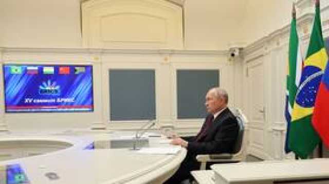 بوتين يضع على طاولة 'بريكس' اقتراحا يعزز التجارة بين أعضاء المجموعة