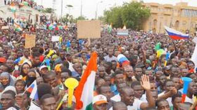 مصادر عسكرية: 'إكواس' تواصل استعداداتها لتدخل عسكري محتمل في النيجر