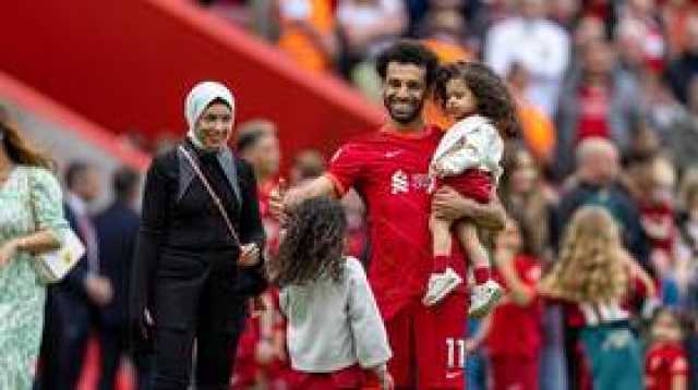 محمد صلاح يعثر على آثار من بلاده في لندن