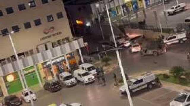 'قناة 13' العبرية: أنباء عن فرار مقاتل من 'كتائب القسام' من مركز شرطة سديروت (فيديو)