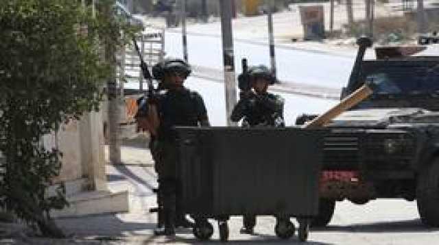 الجيش الإسرائيلي يقتل امرأة فلسطينية ويصيب ابنها بالرصاص شمال شرق رام الله