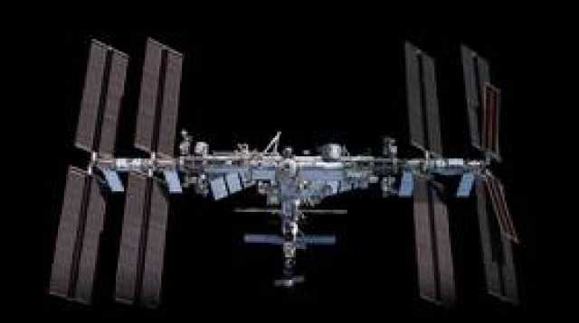 المحطة الفضائية الدولية تعدّل مدارها لاستقبال مركبة روسية
