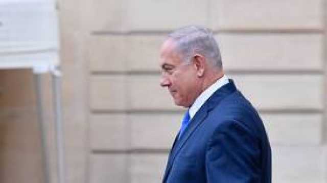 صحيفة عبرية تتساءل.. ما حقيقة تخلي نتنياهو منذ بداية الحرب عن ربطة عنقه؟