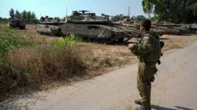إعلام إسرائيلي: الجيش ينفذ مناورة برية 'خطيرة' لجمع معلومات استخبارية في قطاع غزة