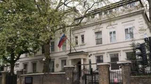 السفارة الروسية ترد على تصريحات وزير الدفاع البريطاني حول زيارة ممثلي 'حماس' لموسكو