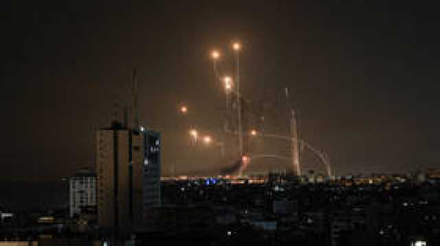 قيادي حوثي يغرد بـ'إيلات' تزامنا مع إعلان إسرائيل لتعرضها لهجوم صاروخي جديد من اليمن فجر الأربعاء