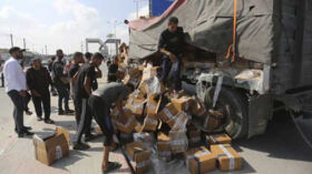 الهلال الأحمر الفلسطيني: دخول 106 شاحنات بالمساعدات لقطاع غزة الأربعاء