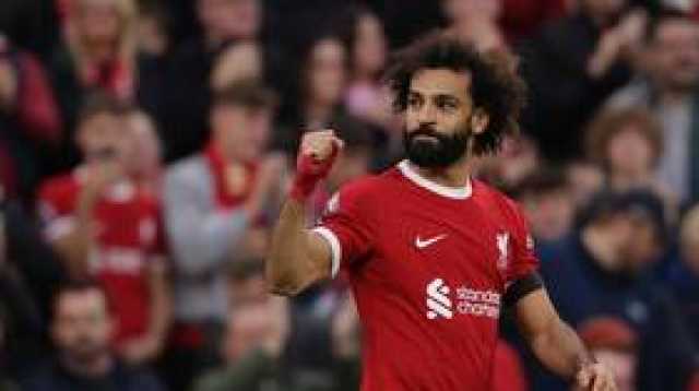 محمد صلاح يفوز بجائزة ويحقق رقما استثنائيا