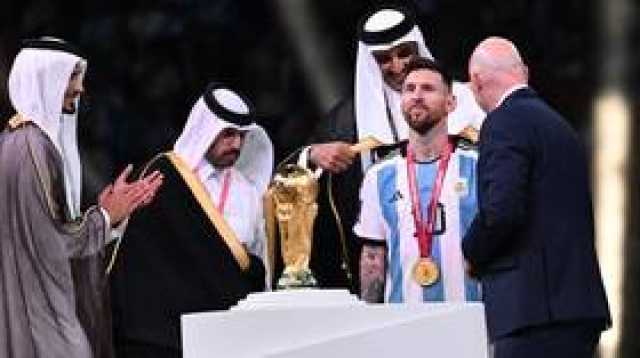 مونديال قطر 2022.. طرح مجموعة من قمصان ميسي للبيع في المزاد العلني