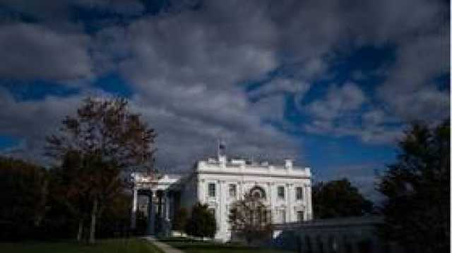 البيت الأبيض يخبر الكونغرس باحتمال استنفاد الأموال لمساعدة كييف بحلول نهاية العام