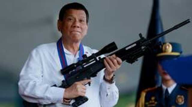 الرئيس الفلبيني السابق دوتيرتي يتخلف عن جلسة المحكمة في قضية التهديد بالقتل