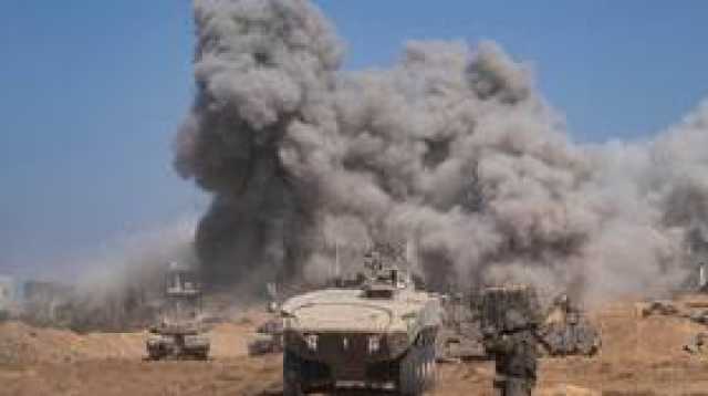 'كتائب القسام' تنشر مشاهد لاستهداف جنود وتدمير آليات إسرائيلية وسط قطاع غزة