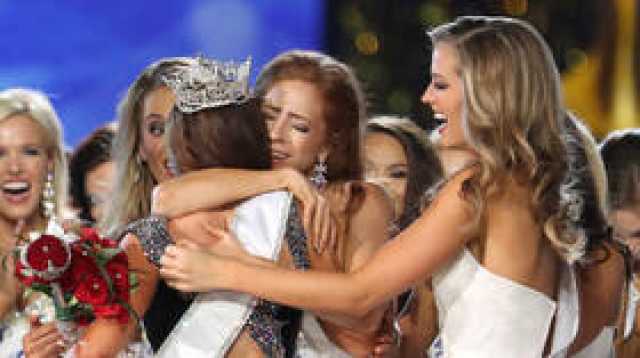 ضابطة أمريكية تفوز بلقب 'ملكة جمال أمريكا 2024' (صورة+فيديو)