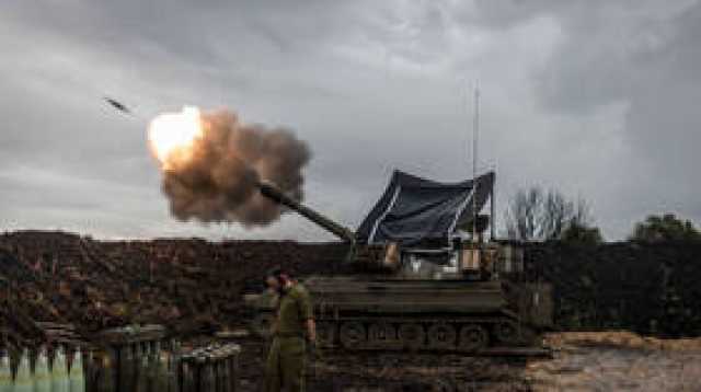 الجيش الإسرائيلي يعلن استهداف ثلاثة مجمعات عسكرية تابعة لـ'حزب الله' في جنوب لبنان