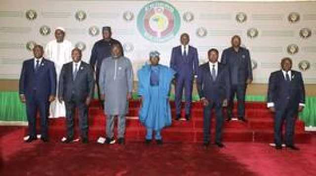 'إيكواس' تقرر رفع بعض العقوبات عن النيجر