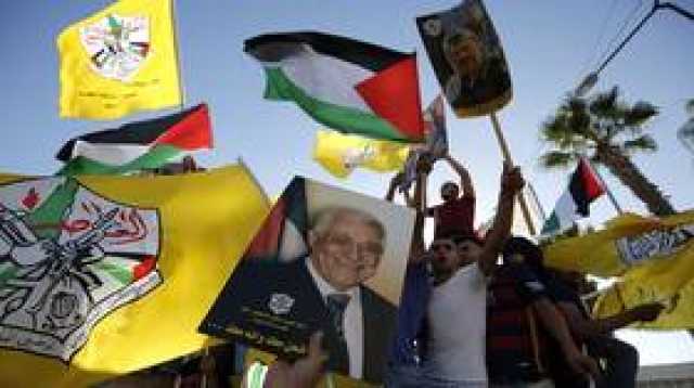 حركة 'فتح' تهاجم 'حماس' والفصائل: من تسبب في إعادة احتلال غزة لا يحق له تحديد أولويات الشعب