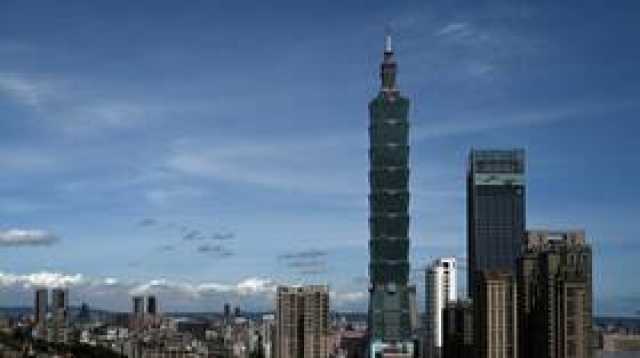 كيف نجا أطول مبنى في تايوان من الزلزال؟ (فيديو)