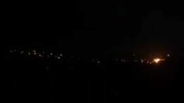 الطيران الإسرائيلي يشن غارات على بلدتي السلطانية وكفركلا جنوبي لبنان (فيديو)