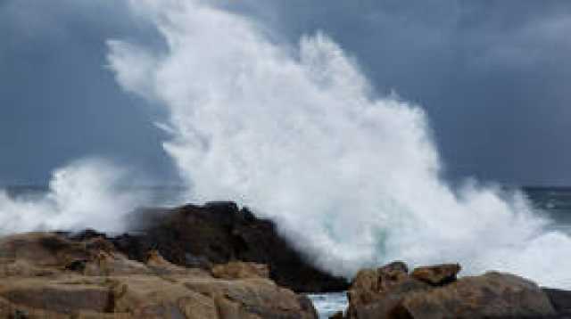 دراسة: أمواج المحيط ترسل 'مركبات كيميائية أبدية' إلى الأرض ترتبط بأمراض خطيرة