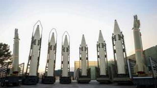 'العد التنازلي' الإيراني الأخير.. صورة وأسماء صواريخ وتحذيرات من فتح الأجواء أمام إسرائيل