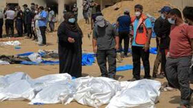الاتحاد الأوروبي يدعو إلى تحقيق مستقل بشأن المقابر الجماعية في غزة