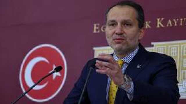 زعيم حزب تركي: سنلغي التعامل بالدولار وسيتم توزيع النعم التي وهبها الله لثمانية مليار إنسان بالعدل