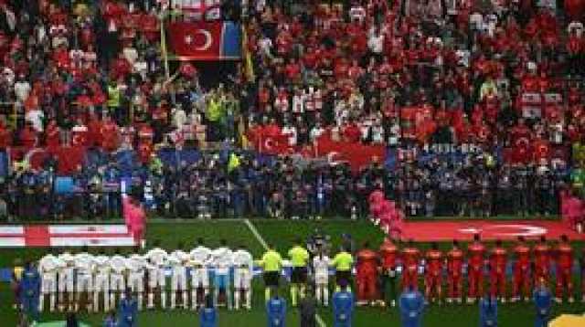 شاهد.. معركة بين مشجعي تركيا وجورجيا في 'يورو 2024'
