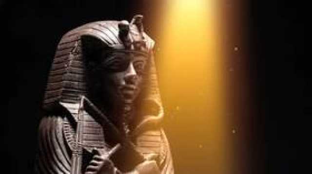 زاهي حواس يرد على دخول الأفروسنتريك للمتحف المصري
