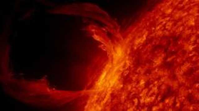 روسيا.. العلماء يرصدون توهجا شمسيا قويا
