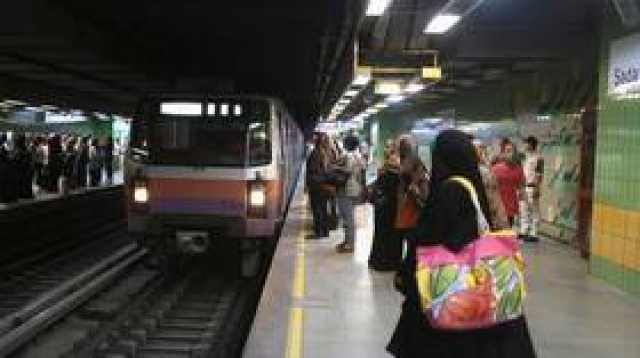 مصر ترد على سحب قطارات مترو الأنفاق بسبب الكهرباء