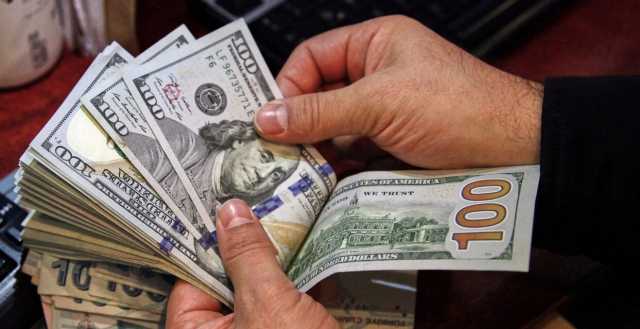 إنخفاض اسعار صرف الدولار في بغداد مع اغلاق البورصة